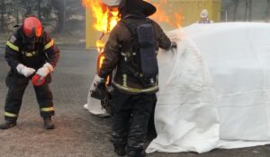 Fire blanket test