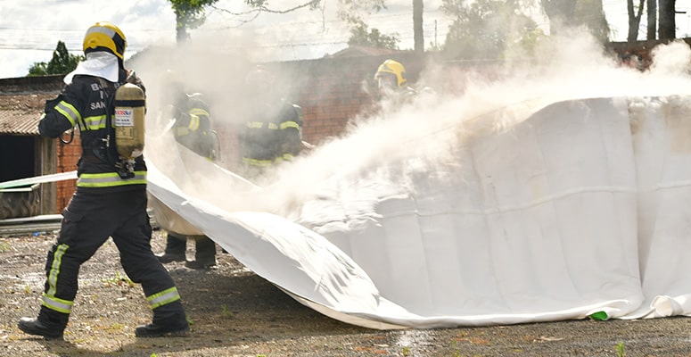 Deflagration Under EV Fire Blankets