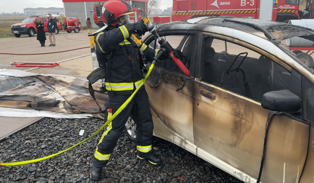 EV fire suppression, • Battery cooling, • Battery penetration